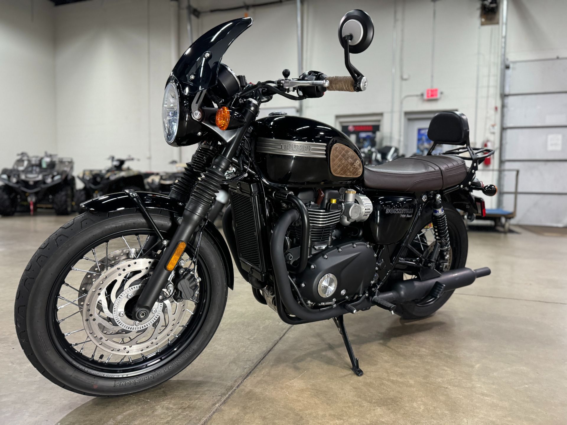 2018 Triumph Bonneville T120 in Eden Prairie, Minnesota - Photo 8