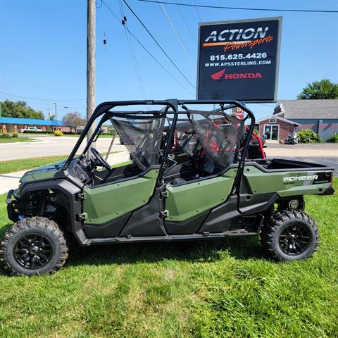 2023 Honda Pioneer 1000-6 Deluxe Crew in Sterling, Illinois - Photo 2