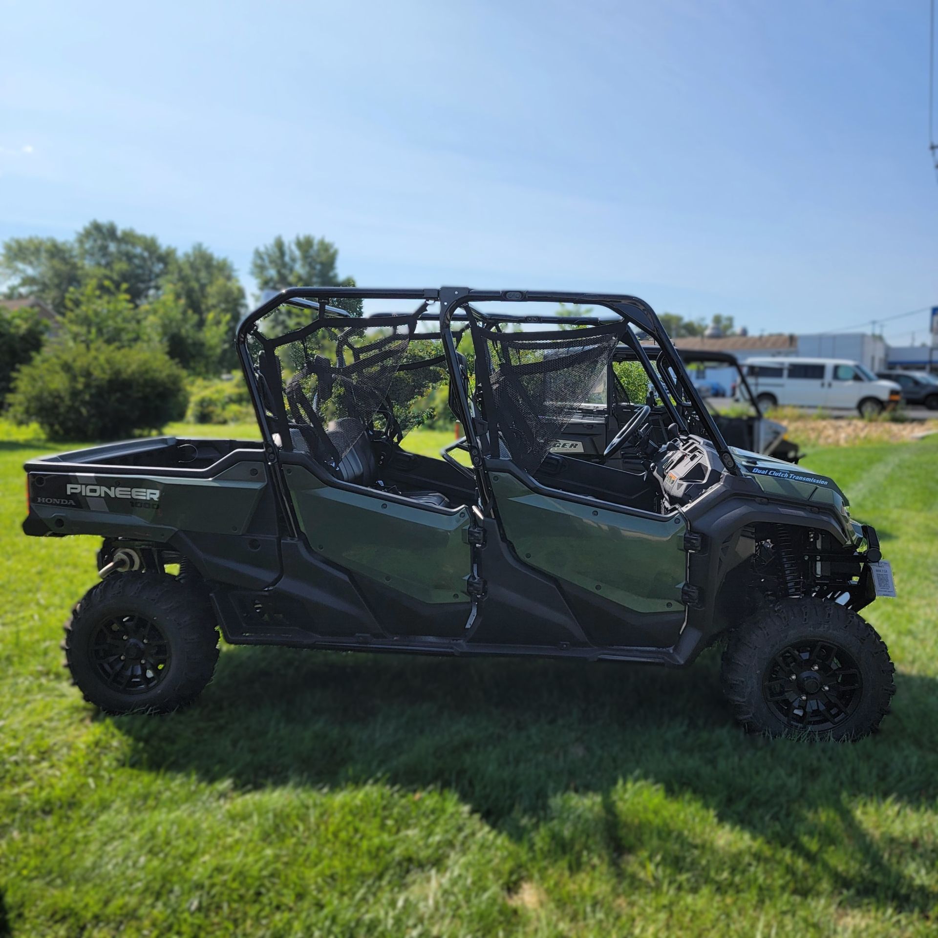 2023 Honda Pioneer 1000-6 Deluxe Crew in Sterling, Illinois - Photo 1