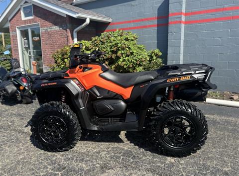 2021 Can-Am Outlander MAX XT-P 850 in Sterling, Illinois - Photo 1