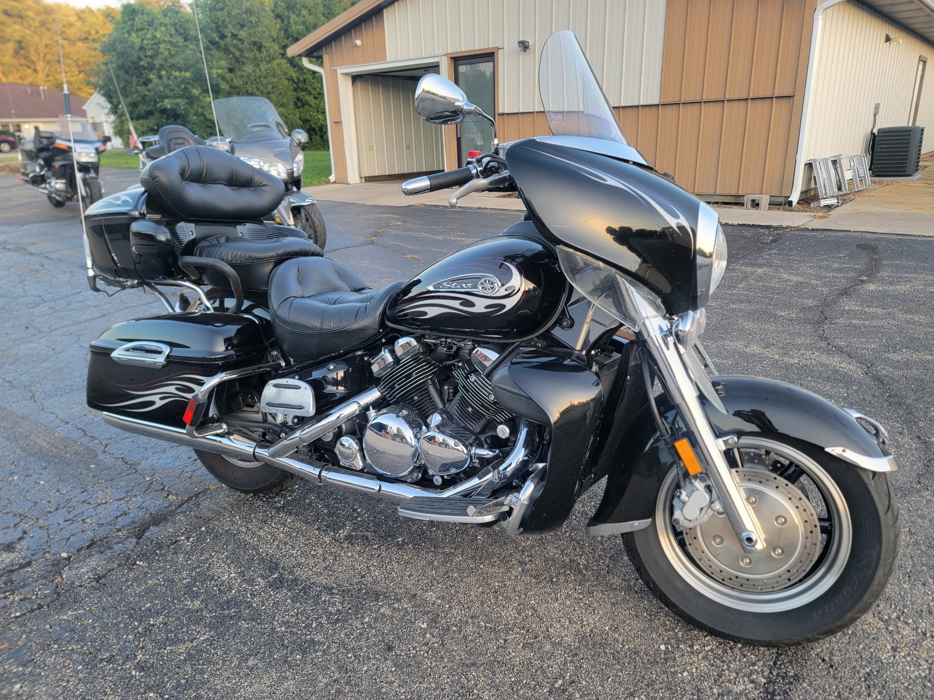 2010 Yamaha Royal Star Venture S in Sterling, Illinois - Photo 3