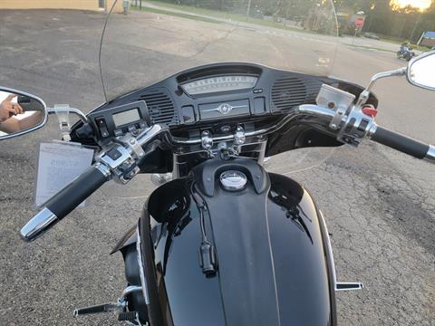 2010 Yamaha Royal Star Venture S in Sterling, Illinois - Photo 8