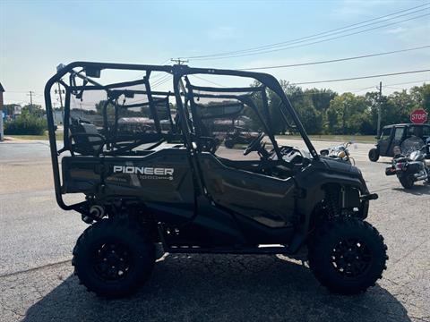 2024 Honda Pioneer 1000-5 Deluxe in Sterling, Illinois - Photo 2