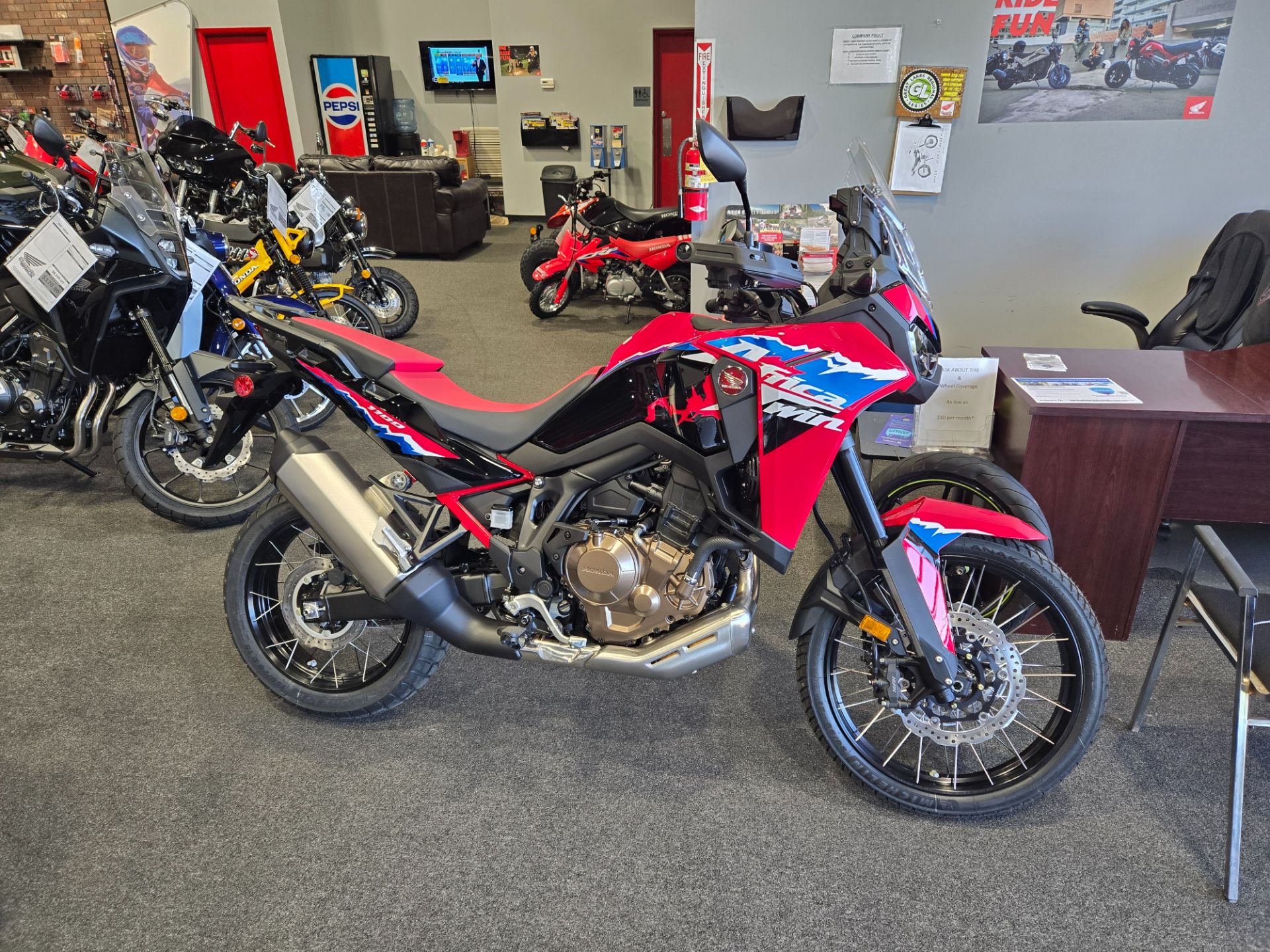 2024 Honda Africa Twin in Moon Township, Pennsylvania - Photo 1