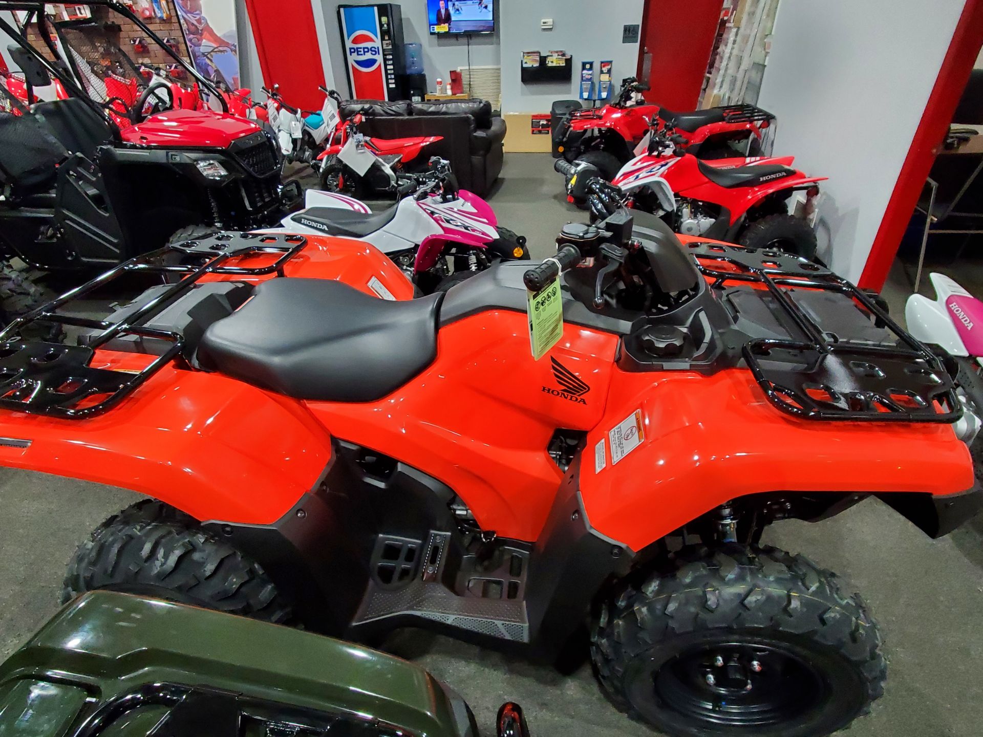 2024 Honda FourTrax Rancher 4x4 Automatic DCT IRS EPS in Moon Township, Pennsylvania - Photo 2