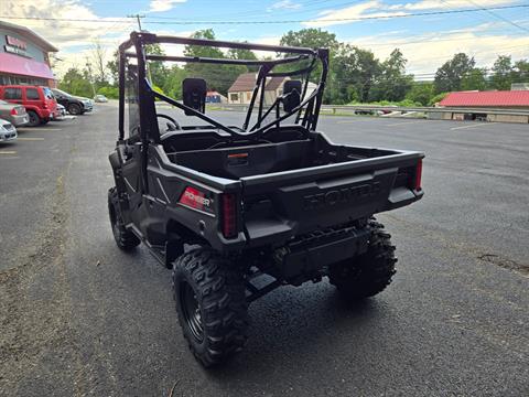 2024 Honda Pioneer 1000 in Moon Township, Pennsylvania - Photo 4