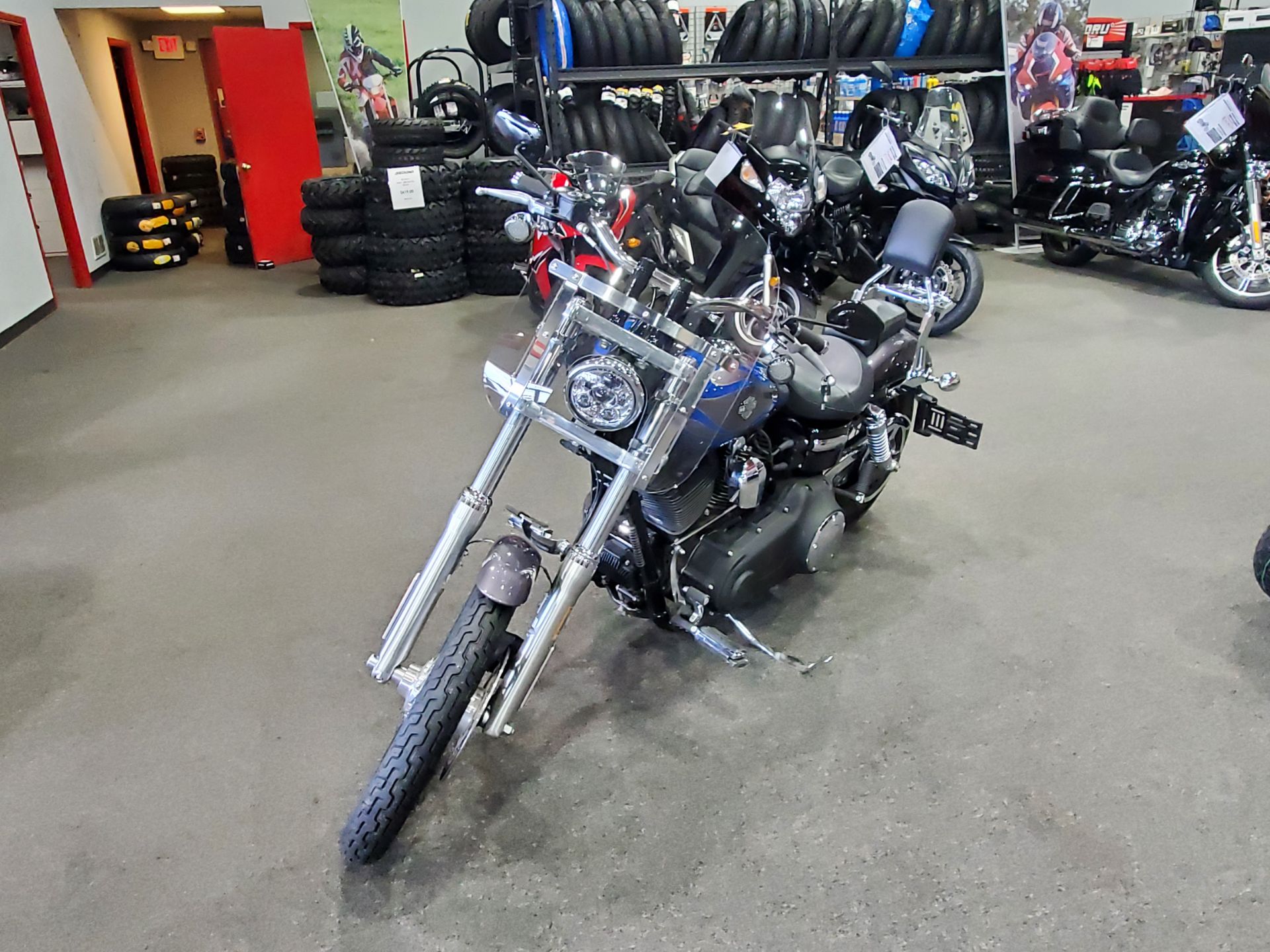 2014 Harley-Davidson Dyna® Wide Glide® in Moon Township, Pennsylvania - Photo 3