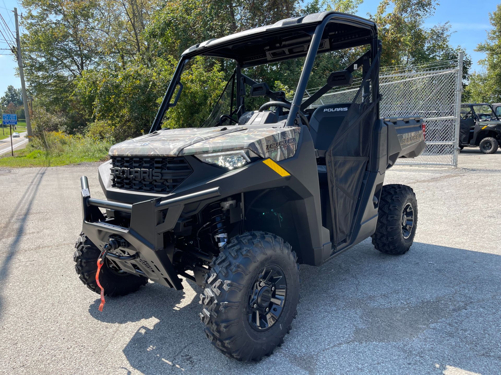 2025 Polaris Ranger 1000 Premium in Chicora, Pennsylvania - Photo 6