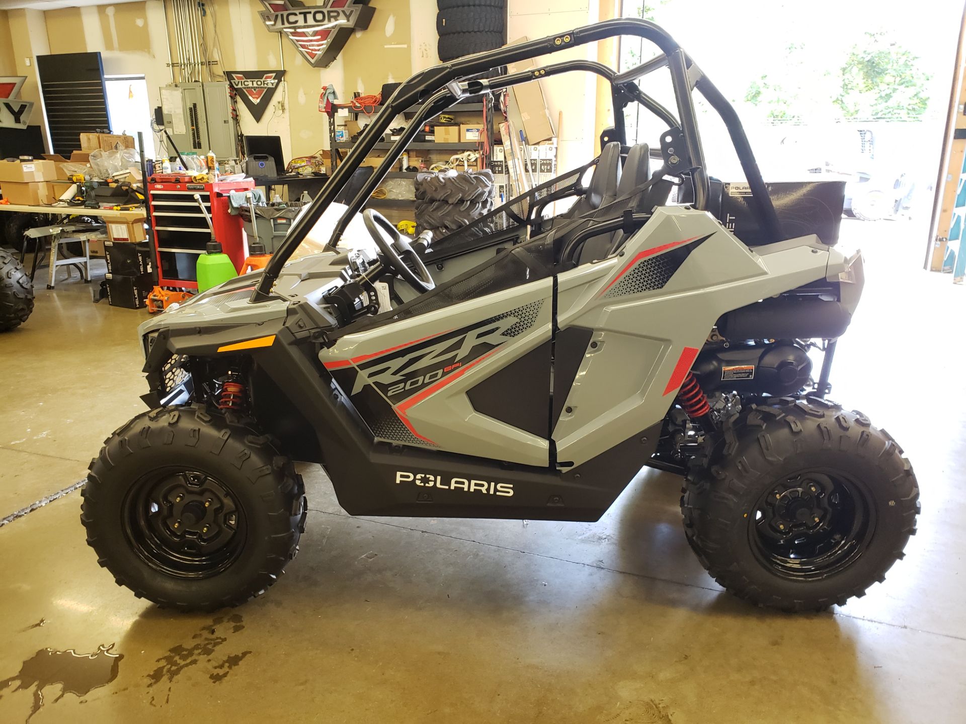 2024 Polaris RZR 200 EFI in Chicora, Pennsylvania - Photo 2