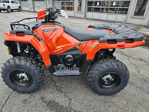 2025 Polaris Sportsman 570 in Beaver Falls, Pennsylvania - Photo 2