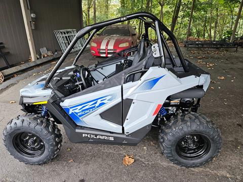 2025 Polaris RZR 200 EFI in Beaver Falls, Pennsylvania - Photo 2