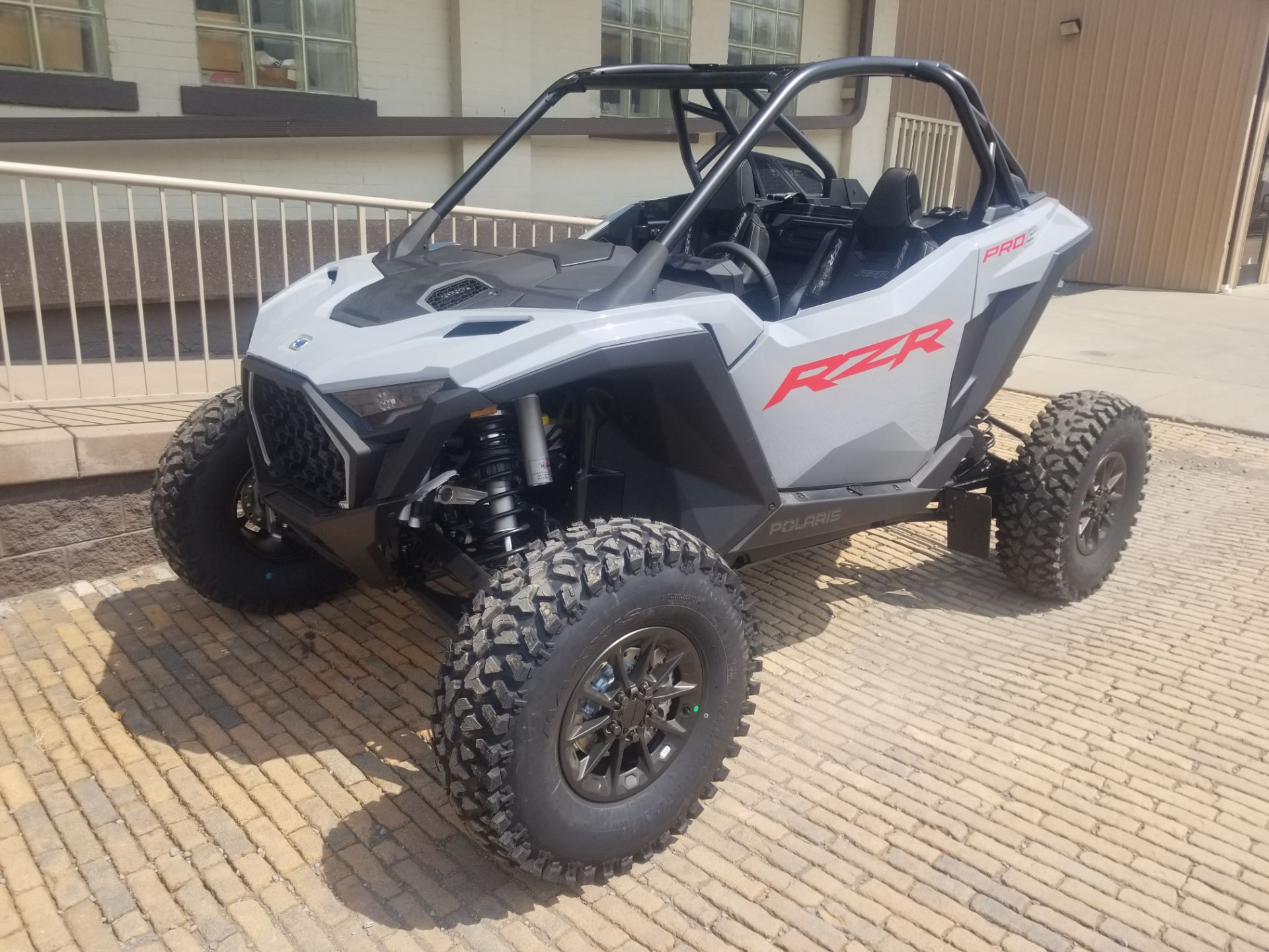 2025 Polaris RZR Pro S Sport in Coraopolis, Pennsylvania - Photo 2