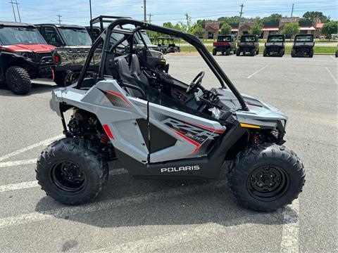 2024 Polaris RZR 200 EFI in Conway, Arkansas - Photo 5