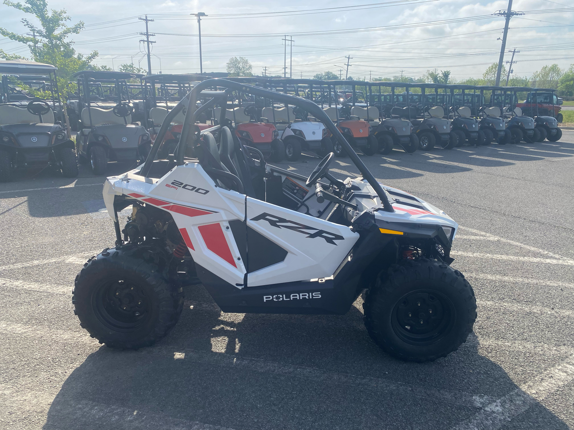 2023 Polaris RZR 200 EFI in Conway, Arkansas - Photo 3