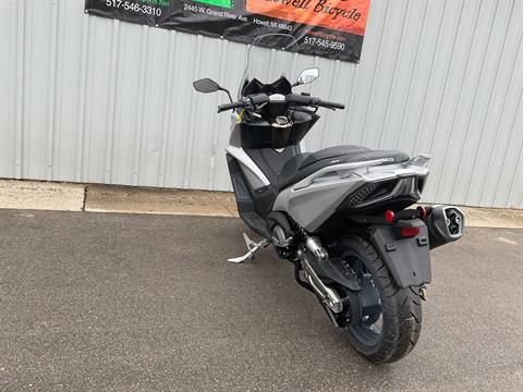 2023 Kymco AK 550i ABS in Howell, Michigan - Photo 12