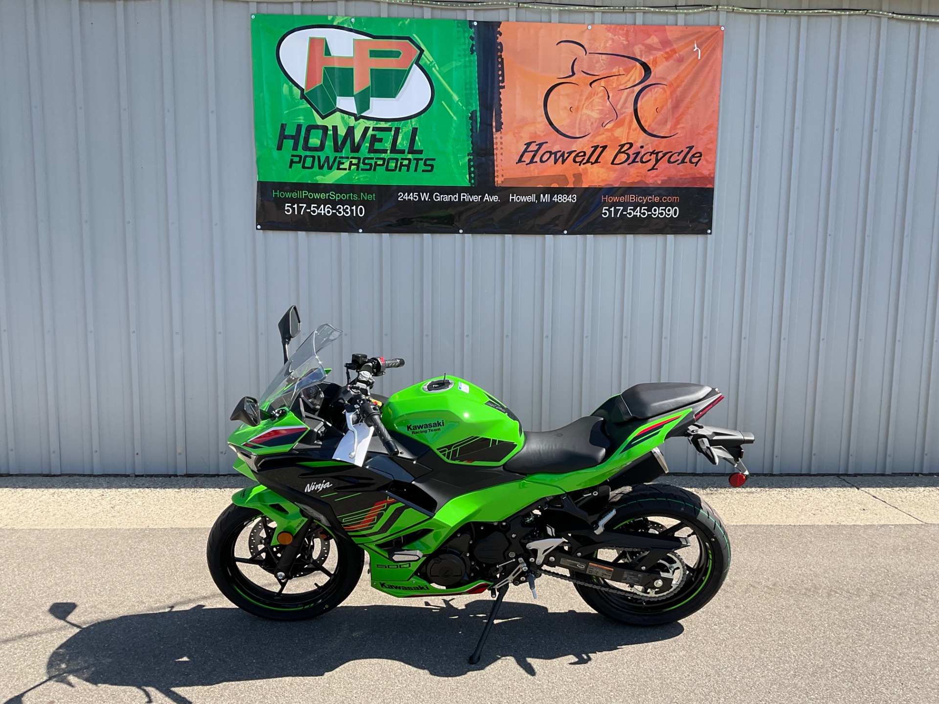 2024 Kawasaki Ninja 500 KRT Edition SE ABS in Howell, Michigan - Photo 1