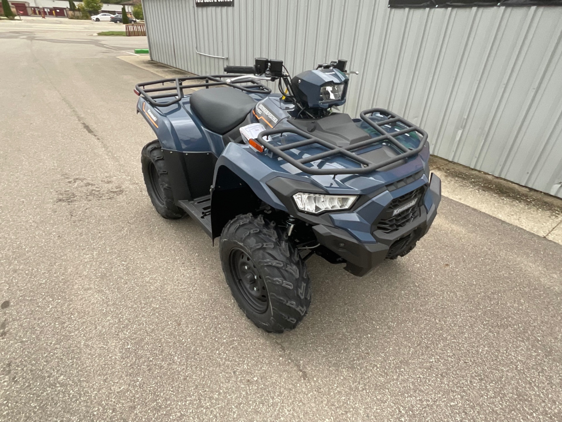 2025 Kawasaki Brute Force 450 4x4 in Howell, Michigan - Photo 10