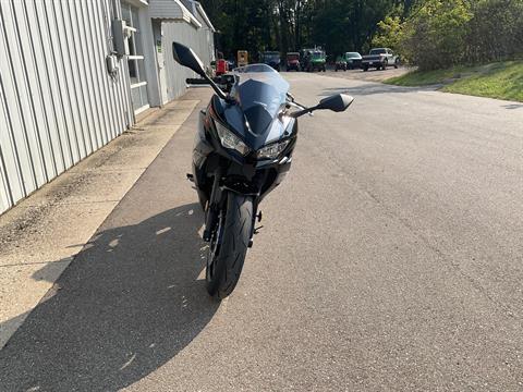 2025 Kawasaki Ninja 650 in Howell, Michigan - Photo 4