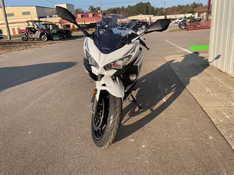 2023 Kawasaki Ninja 400 ABS in Howell, Michigan - Photo 7