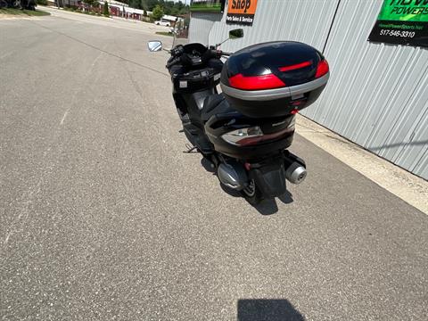 2008 Suzuki Burgman™ 400 in Howell, Michigan - Photo 12