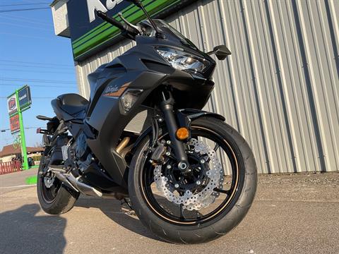 2023 Kawasaki Ninja 650 in Howell, Michigan - Photo 9
