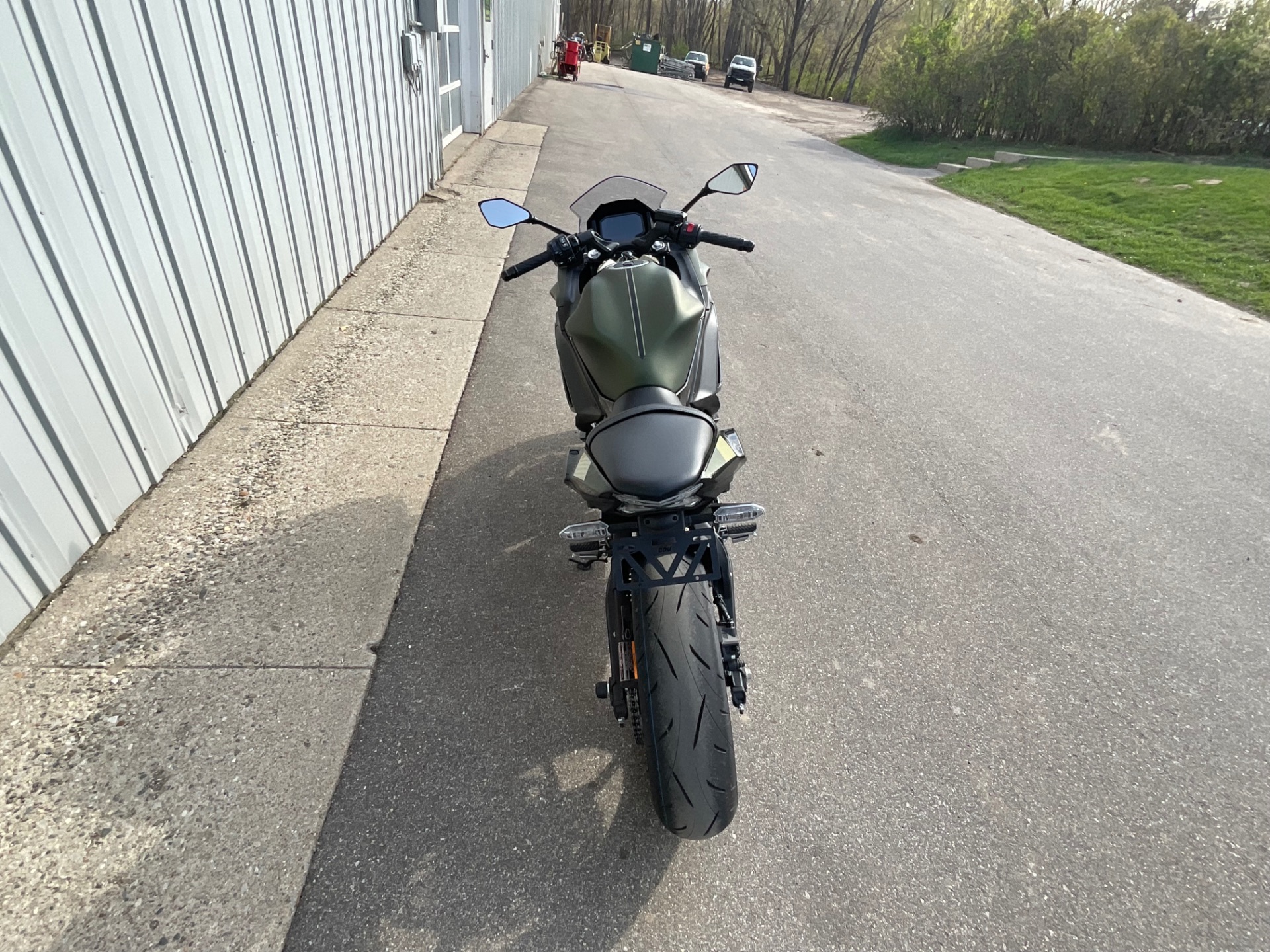 2024 Kawasaki Ninja 650 in Howell, Michigan - Photo 7