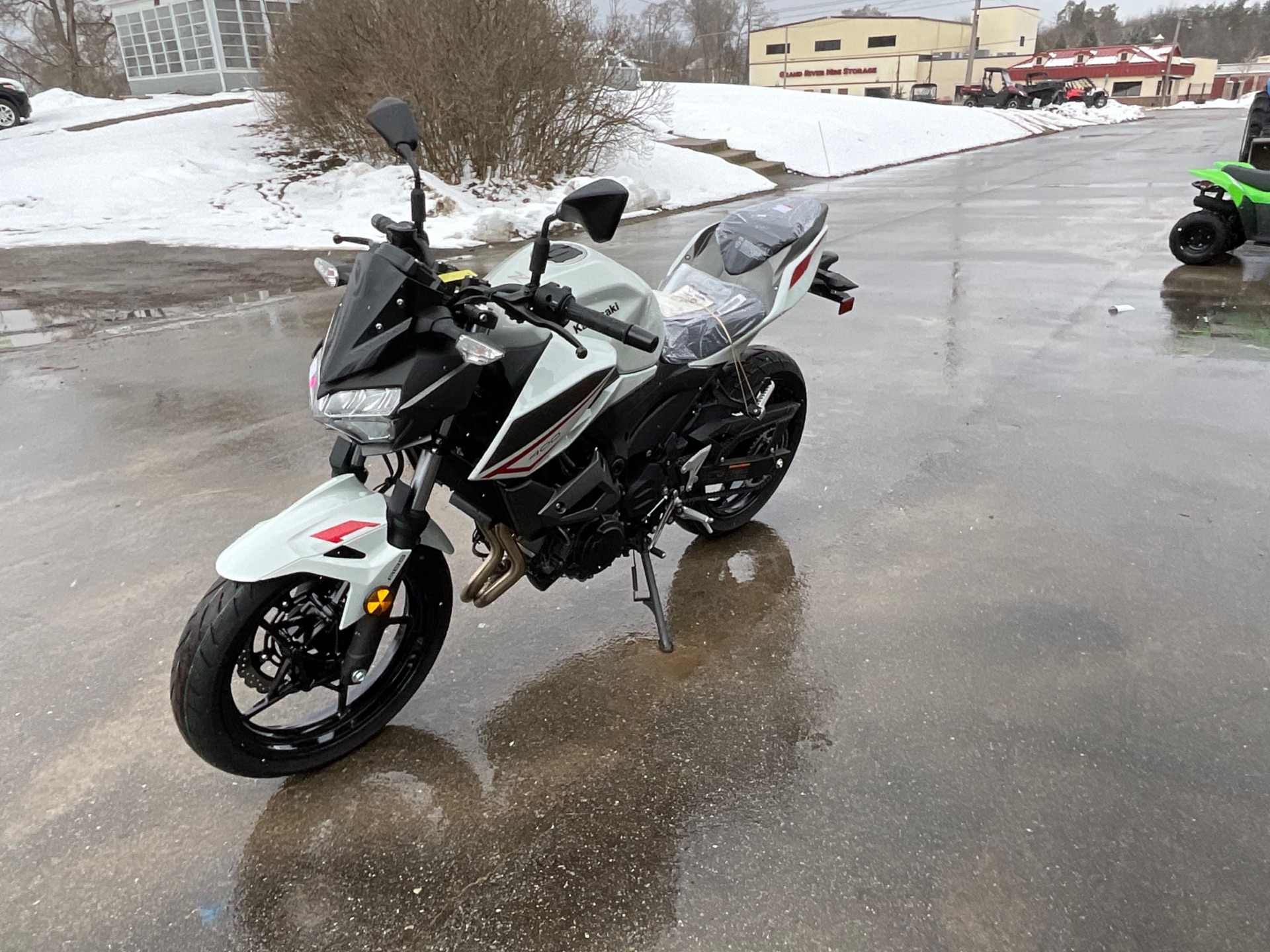 2023 Kawasaki Z400 ABS in Howell, Michigan - Photo 1