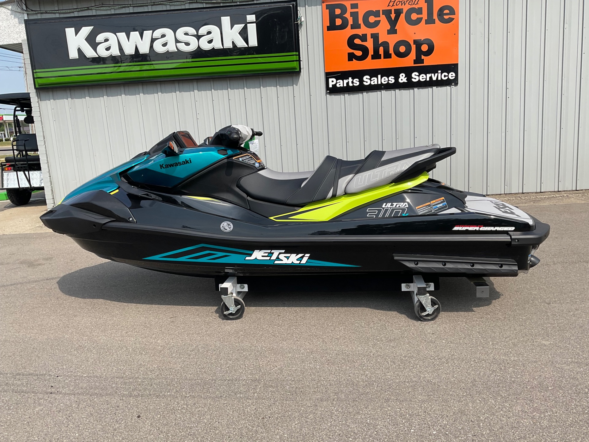 2023 Kawasaki Jet Ski Ultra 310X in Howell, Michigan - Photo 6
