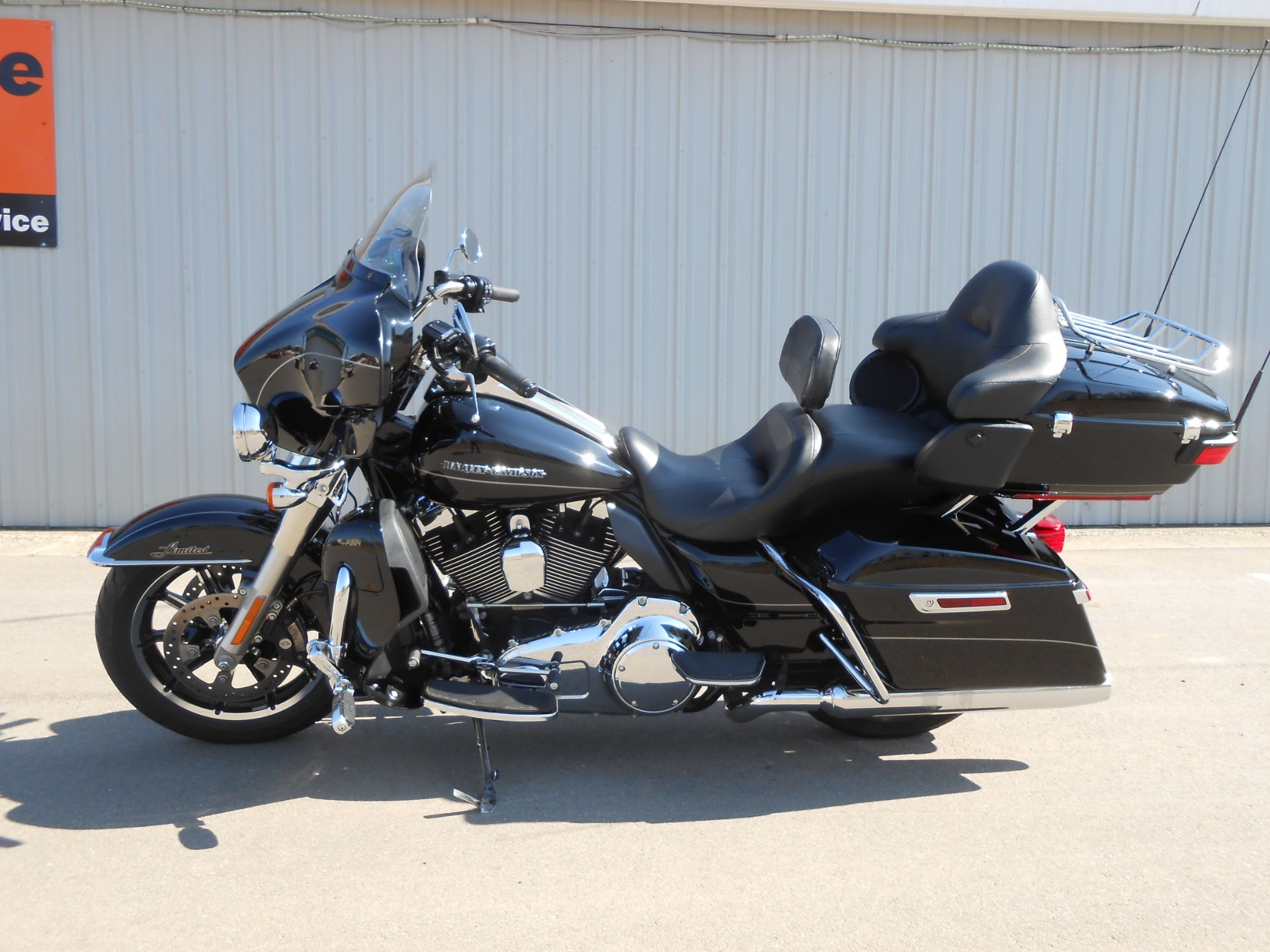 2014 Harley-Davidson Ultra Limited in Howell, Michigan - Photo 2