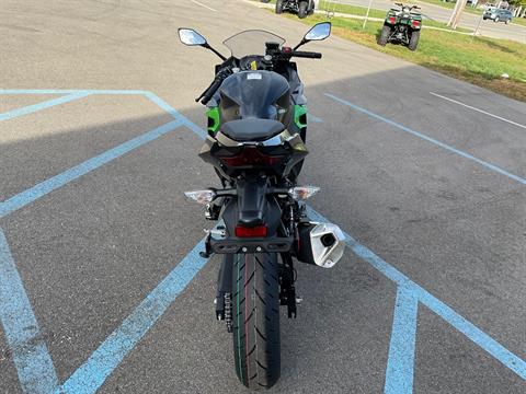 2023 Kawasaki Ninja 400 ABS in Howell, Michigan - Photo 6