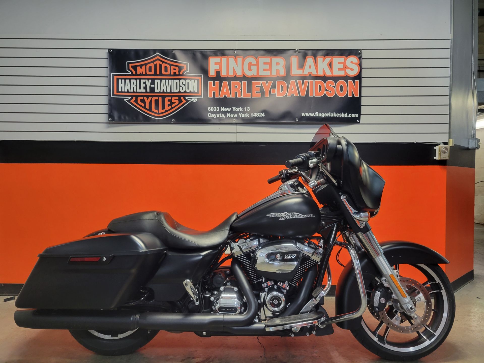 2017 Harley-Davidson Street Glide® Special in Cayuta, New York - Photo 1