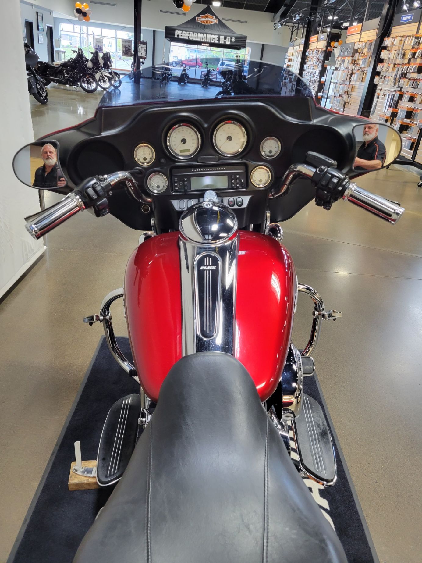 2012 Harley-Davidson Street Glide® in Syracuse, New York - Photo 6