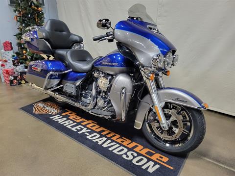2017 Harley-Davidson Ultra Limited in Syracuse, New York - Photo 2