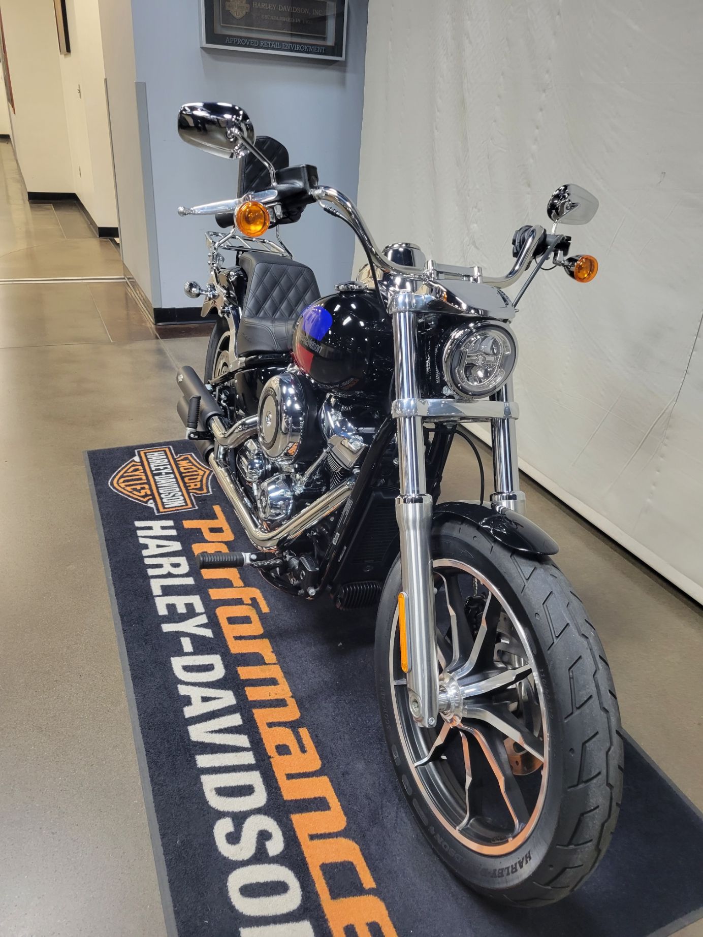 2019 Harley-Davidson Low Rider® in Syracuse, New York - Photo 3