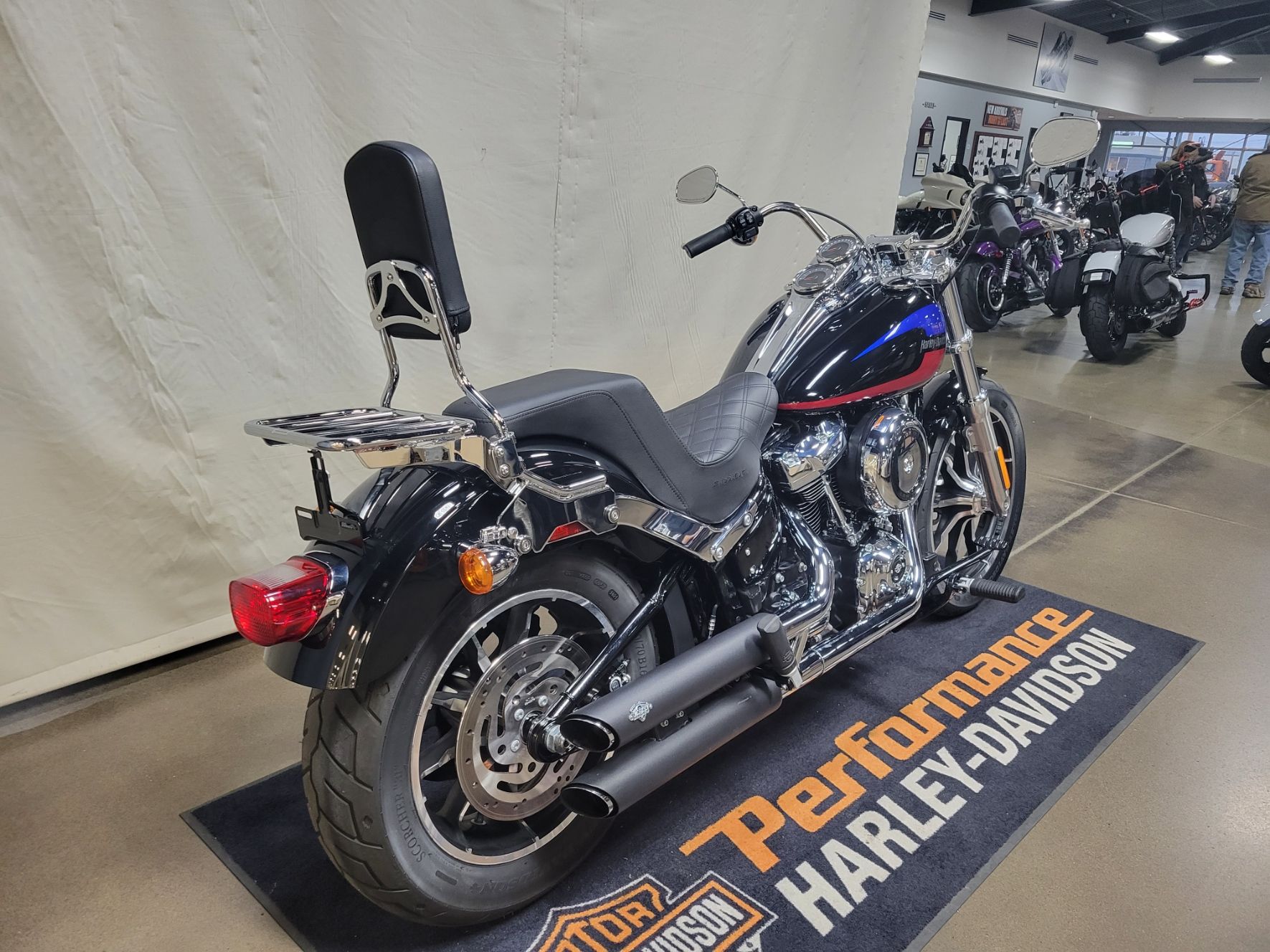 2019 Harley-Davidson Low Rider® in Syracuse, New York - Photo 4