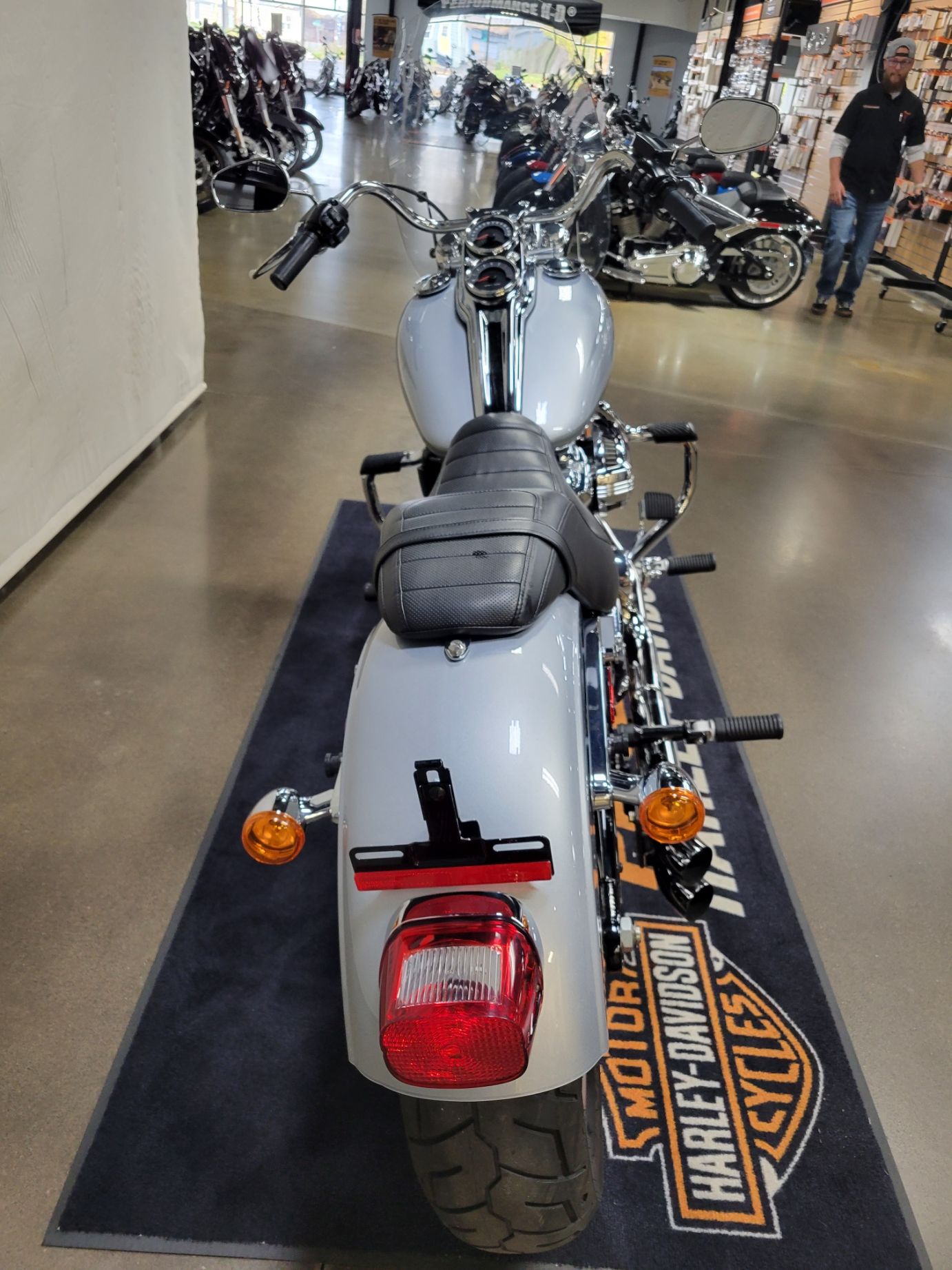 2019 Harley-Davidson Low Rider® in Syracuse, New York - Photo 4