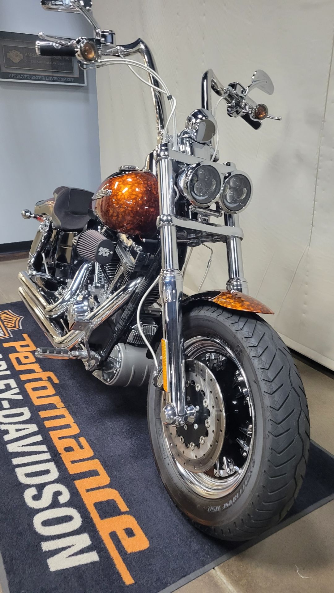 2009 Harley-Davidson CVO™ Dyna® Fat Bob® in Syracuse, New York - Photo 4