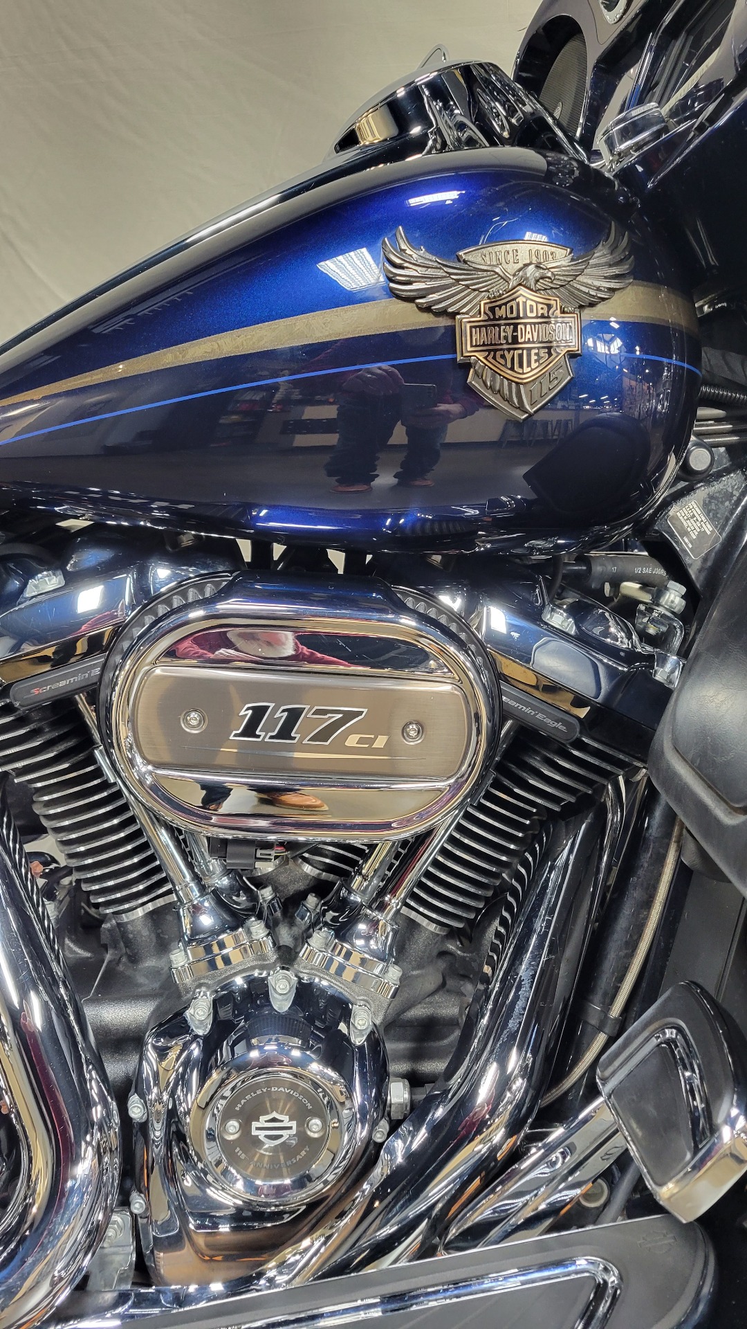 2018 Harley-Davidson 115th Anniversary CVO™ Limited in Syracuse, New York - Photo 3