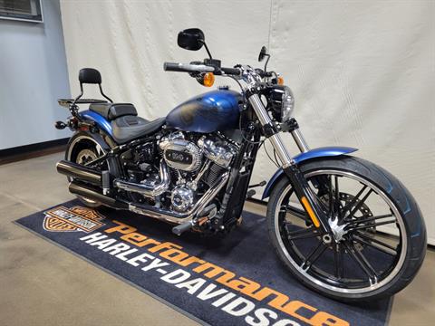 2018 Harley-Davidson 115th Anniversary Breakout® 114 in Syracuse, New York - Photo 2