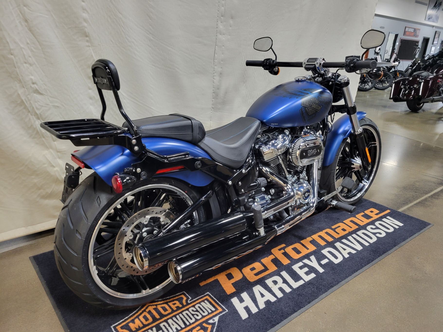 2018 Harley-Davidson 115th Anniversary Breakout® 114 in Syracuse, New York - Photo 3