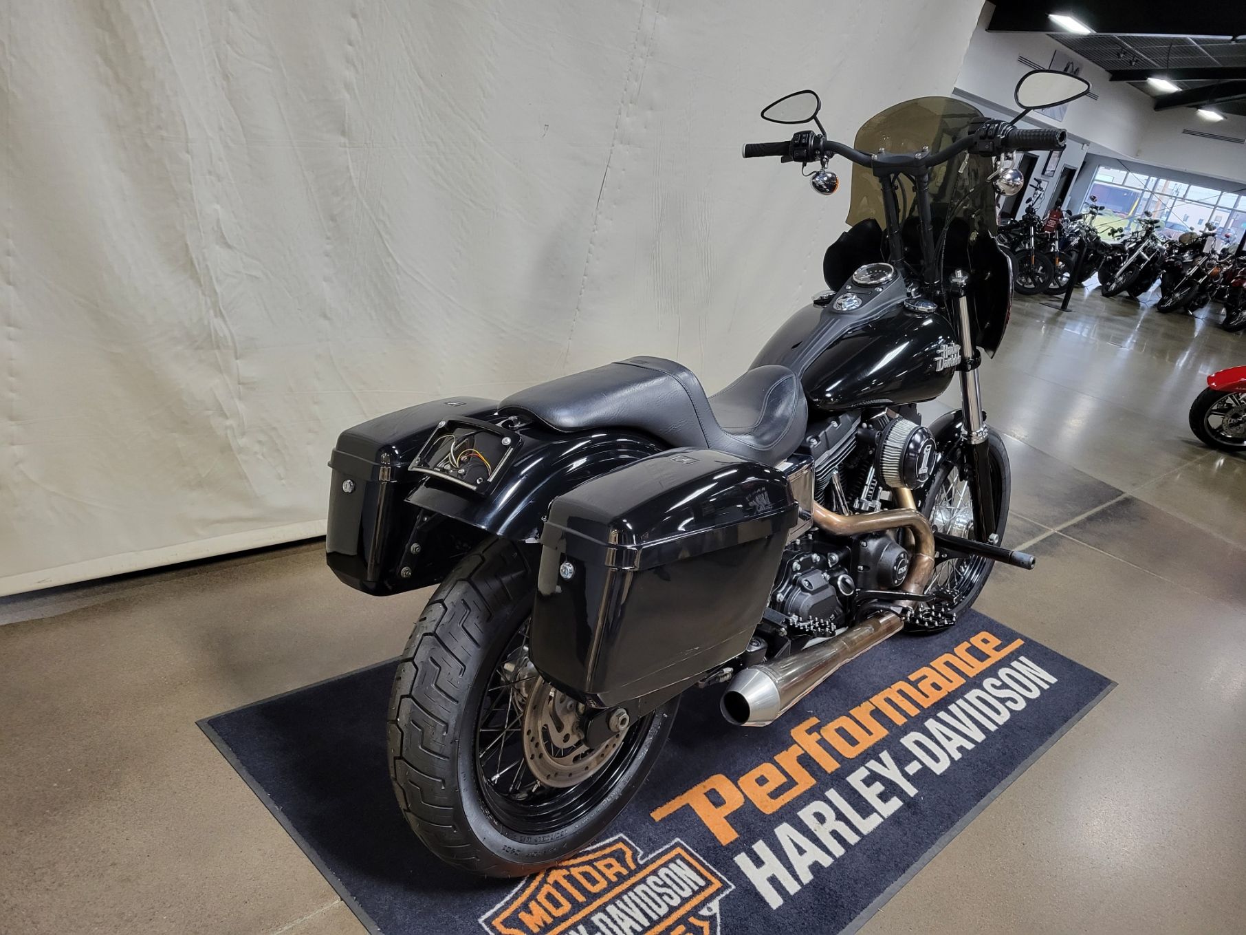 2016 Harley-Davidson Street Bob® in Syracuse, New York - Photo 4