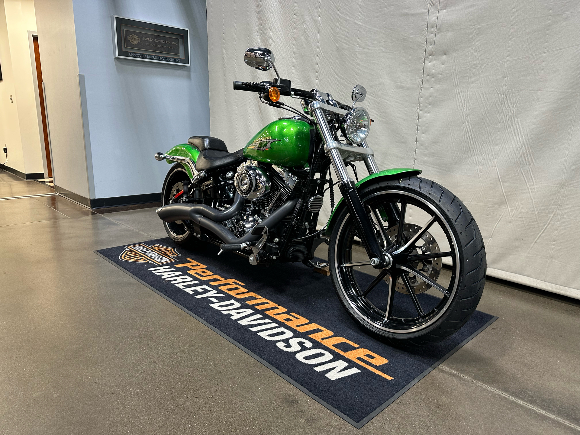 2015 Harley-Davidson Breakout® in Syracuse, New York - Photo 2