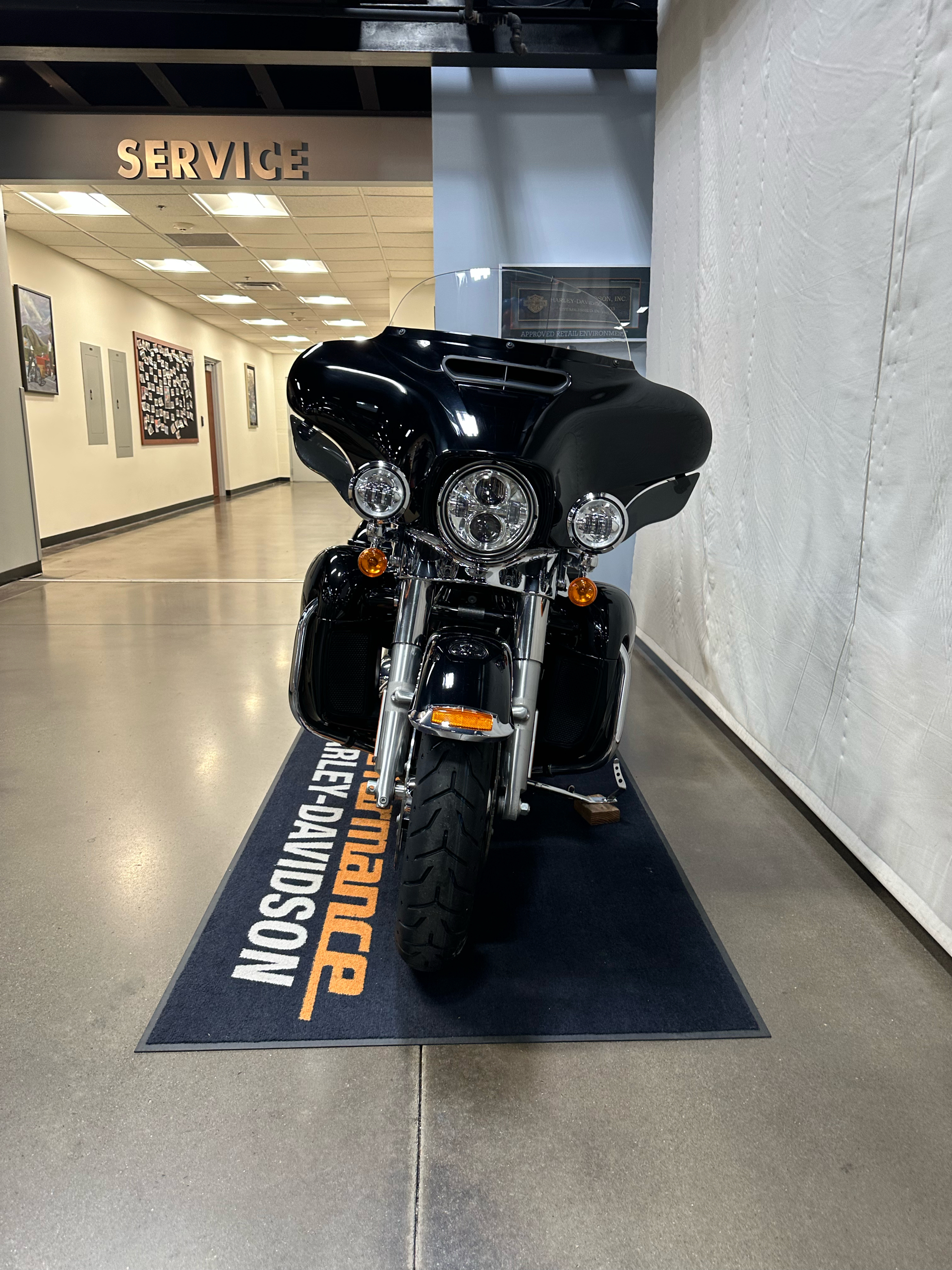 2018 Harley-Davidson Ultra Limited Low in Syracuse, New York - Photo 4