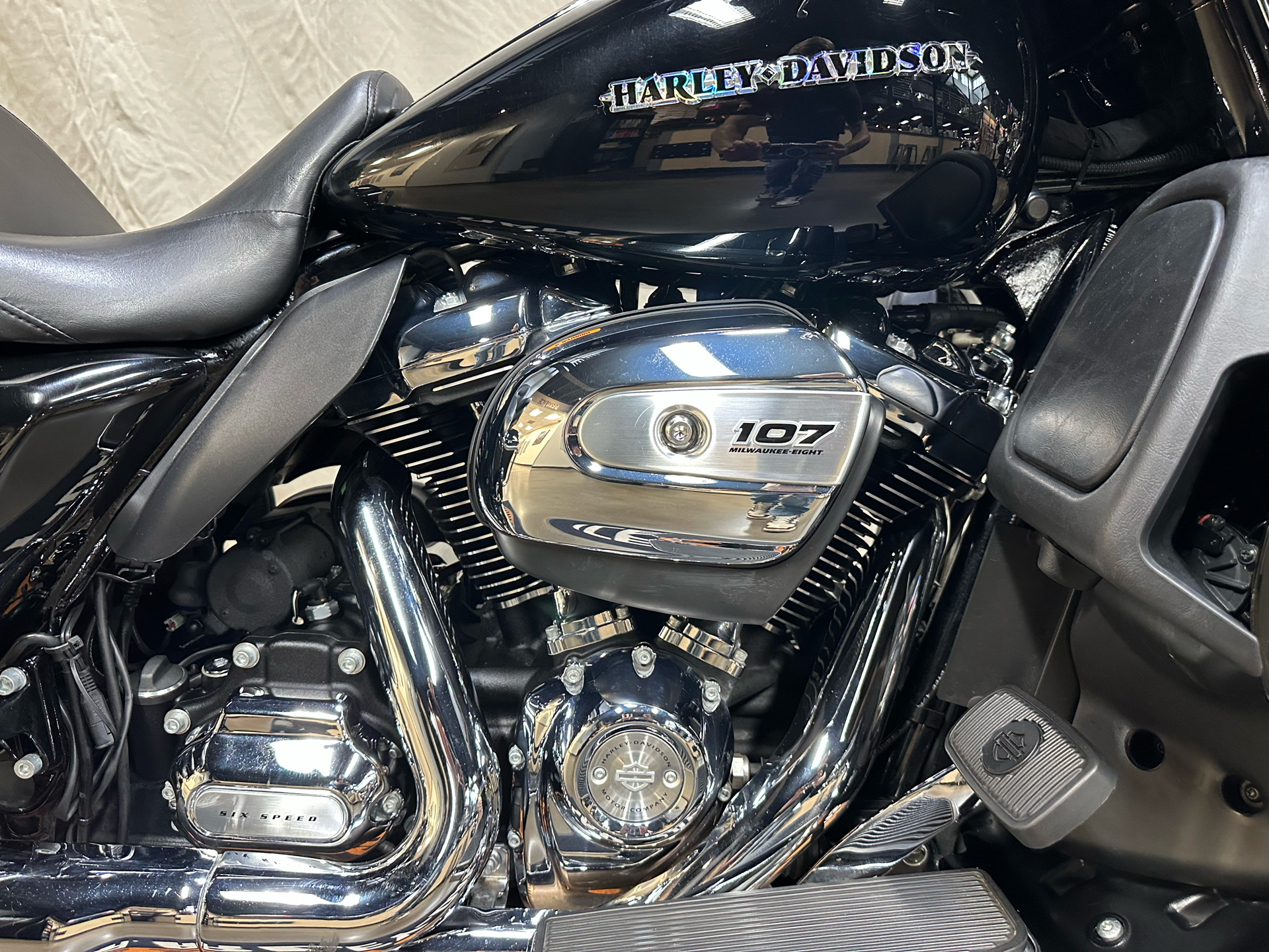 2018 Harley-Davidson Ultra Limited Low in Syracuse, New York - Photo 6