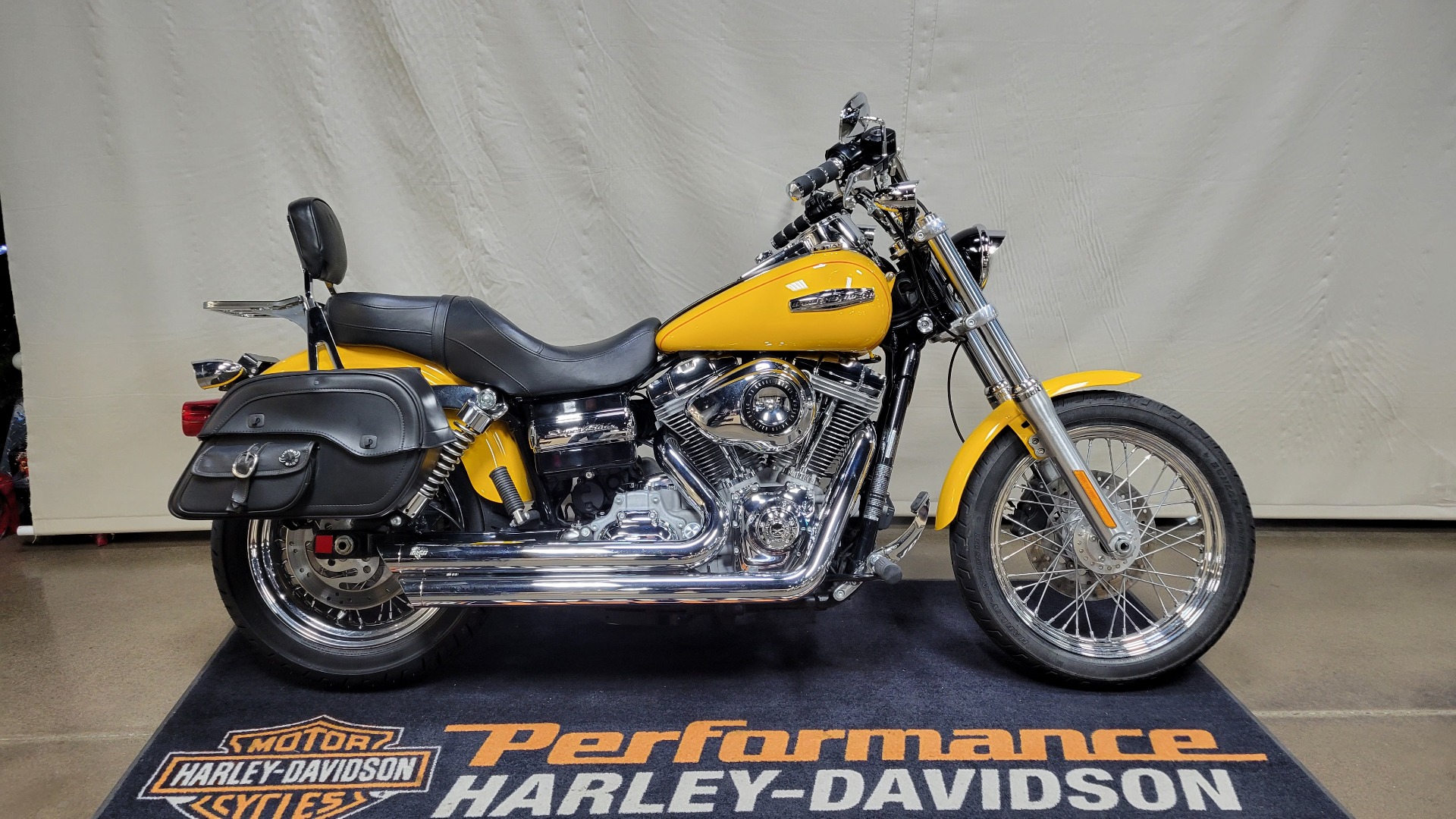 2008 Harley-Davidson Dyna® Super Glide® Custom in Syracuse, New York - Photo 1