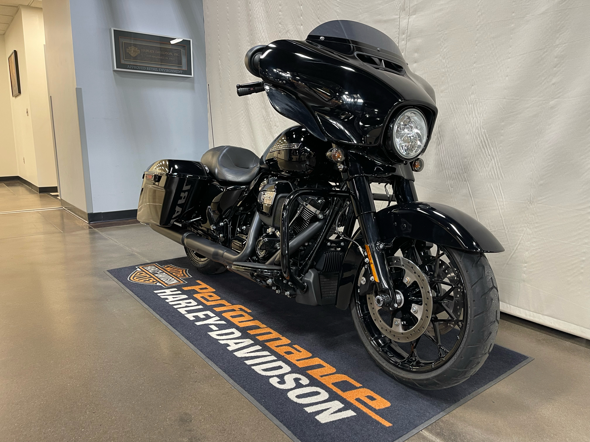 2020 Harley-Davidson Street Glide® Special in Syracuse, New York - Photo 2