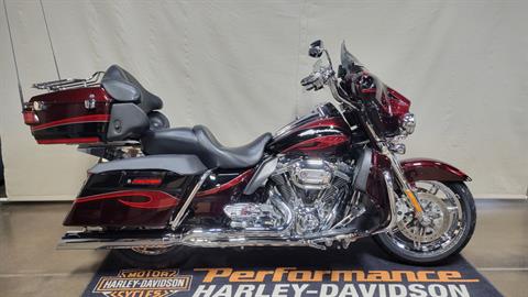 2013 Harley-Davidson CVO™ Ultra Classic® Electra Glide® in Syracuse, New York - Photo 1