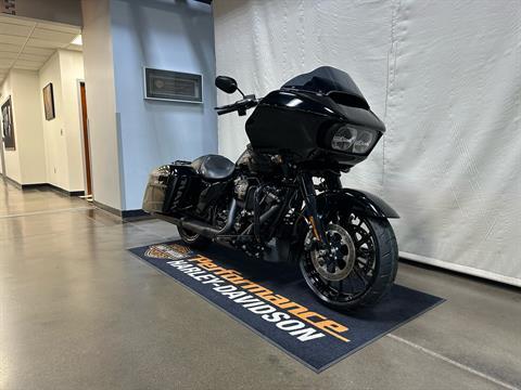 2019 Harley-Davidson Road Glide® Special in Syracuse, New York - Photo 2