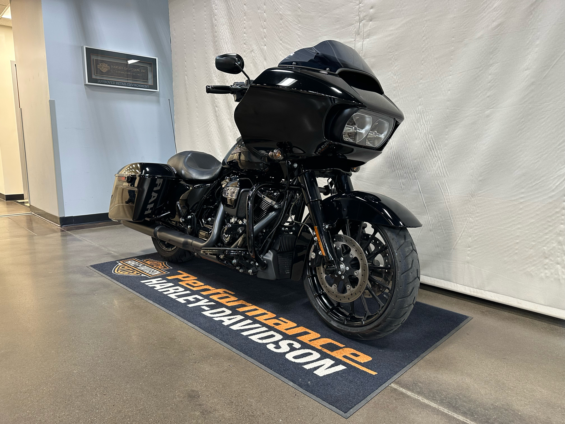 2019 Harley-Davidson Road Glide® Special in Syracuse, New York - Photo 2