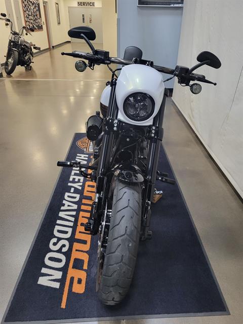 2016 Harley-Davidson CVO™ Pro Street Breakout® in Syracuse, New York - Photo 5